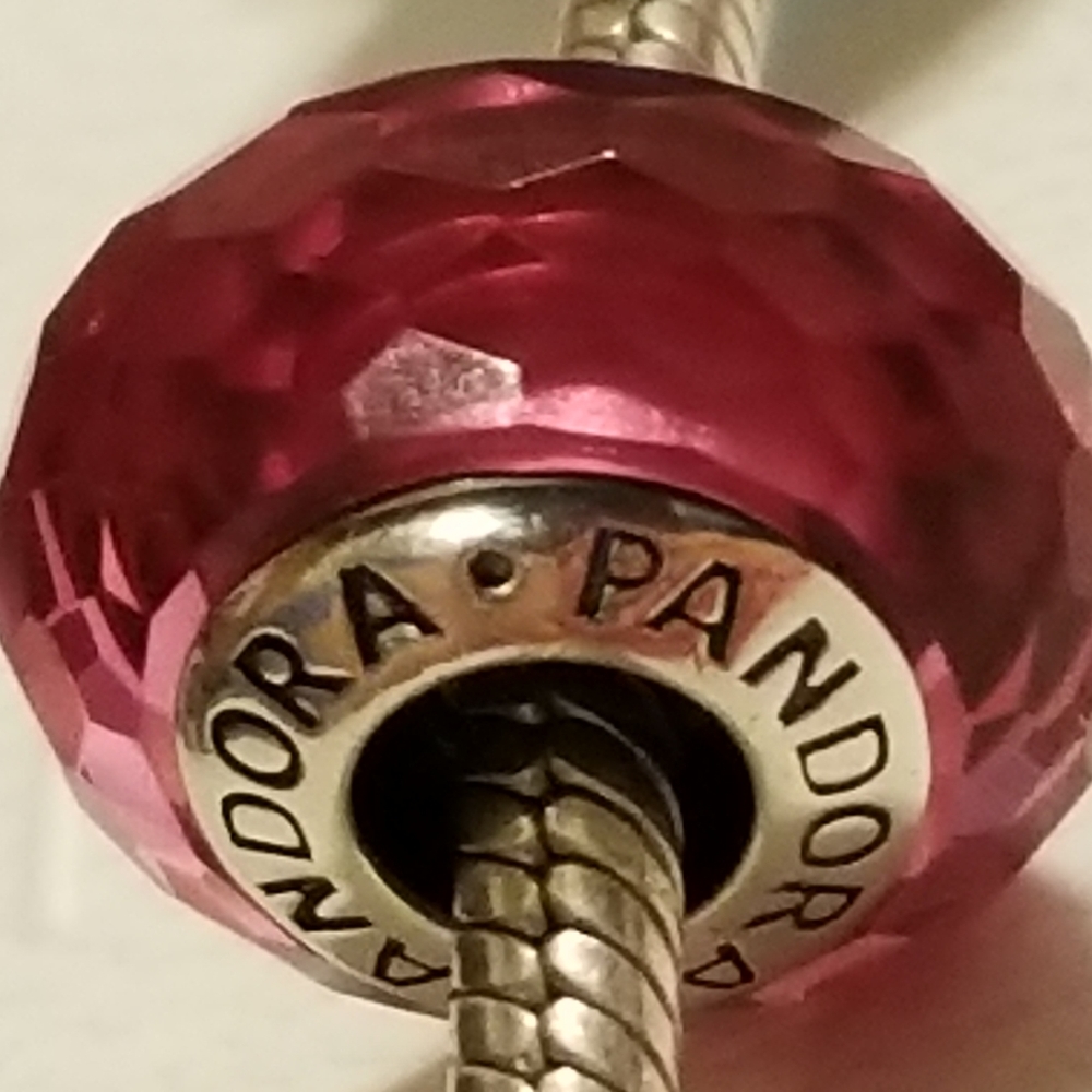 PANDORA RUBY RED FASCINATOR FACETED GLASS CHARM